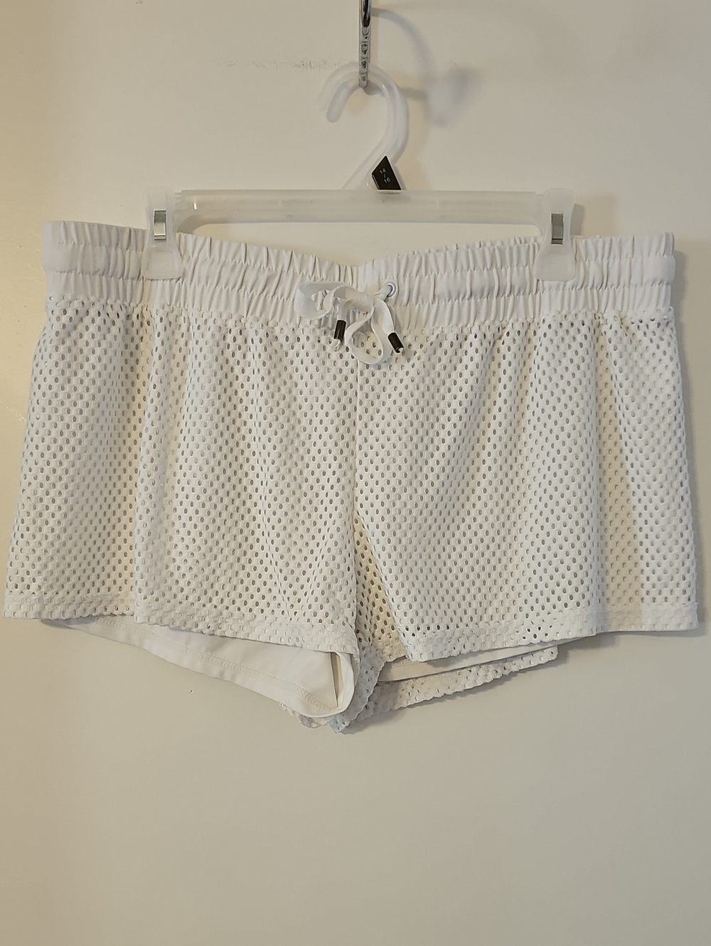 Fabletics White Mesh Athletic Shorts - Women's Large